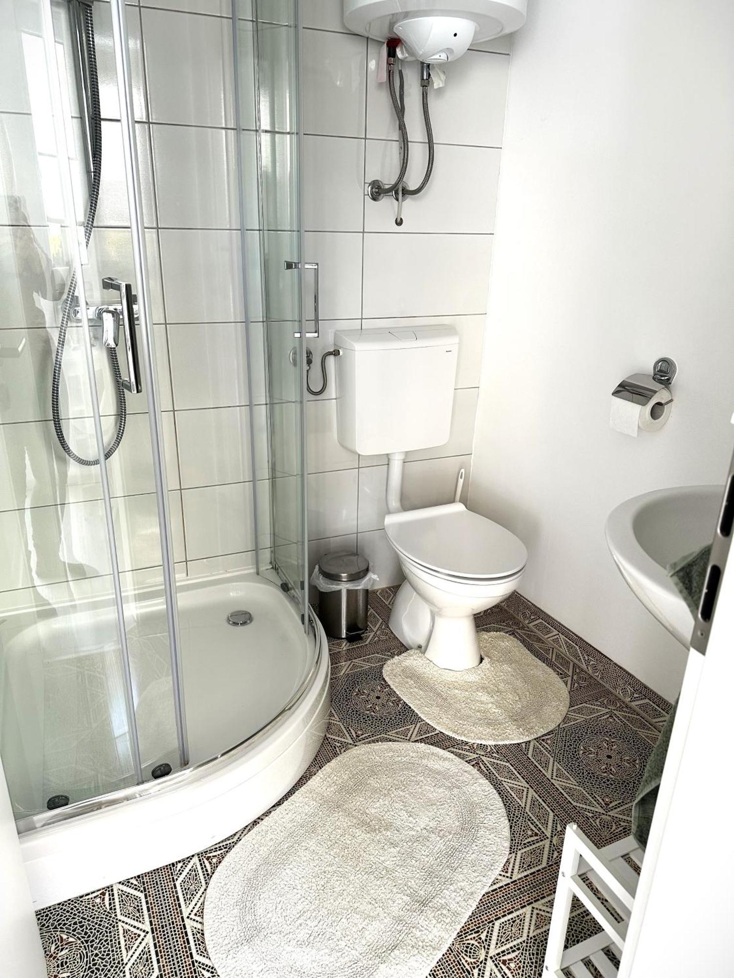 Om Yoga Center Apartment Словенска Бистрица Екстериор снимка